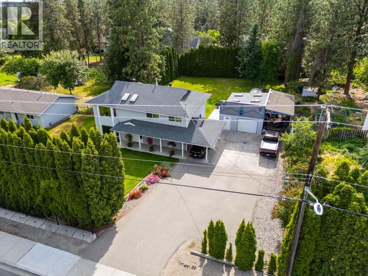 Property Photo: 3424 East Boundary Road BC V4T 2H4