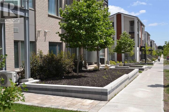 Property Photo:  20 Orchid Place Road North 403  ON M1B 0C4 