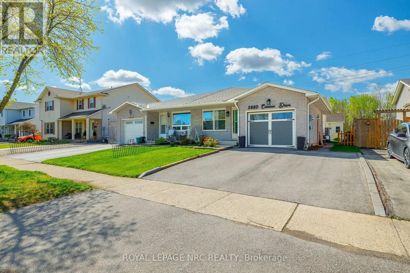Property Photo:  5880 Crimson Drive  ON L2G 7T7 