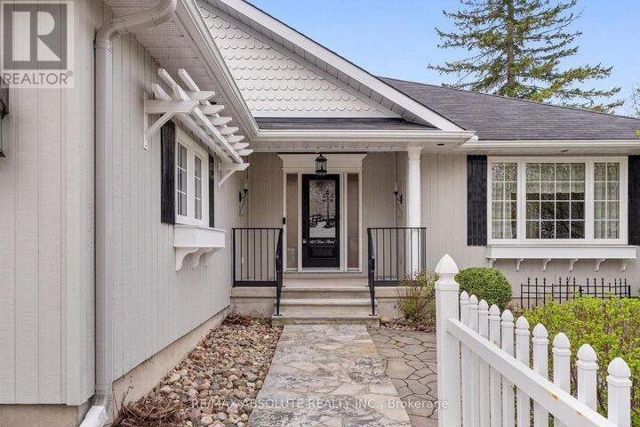 Property Photo:  162 Dan Street  ON K7S 1V4 