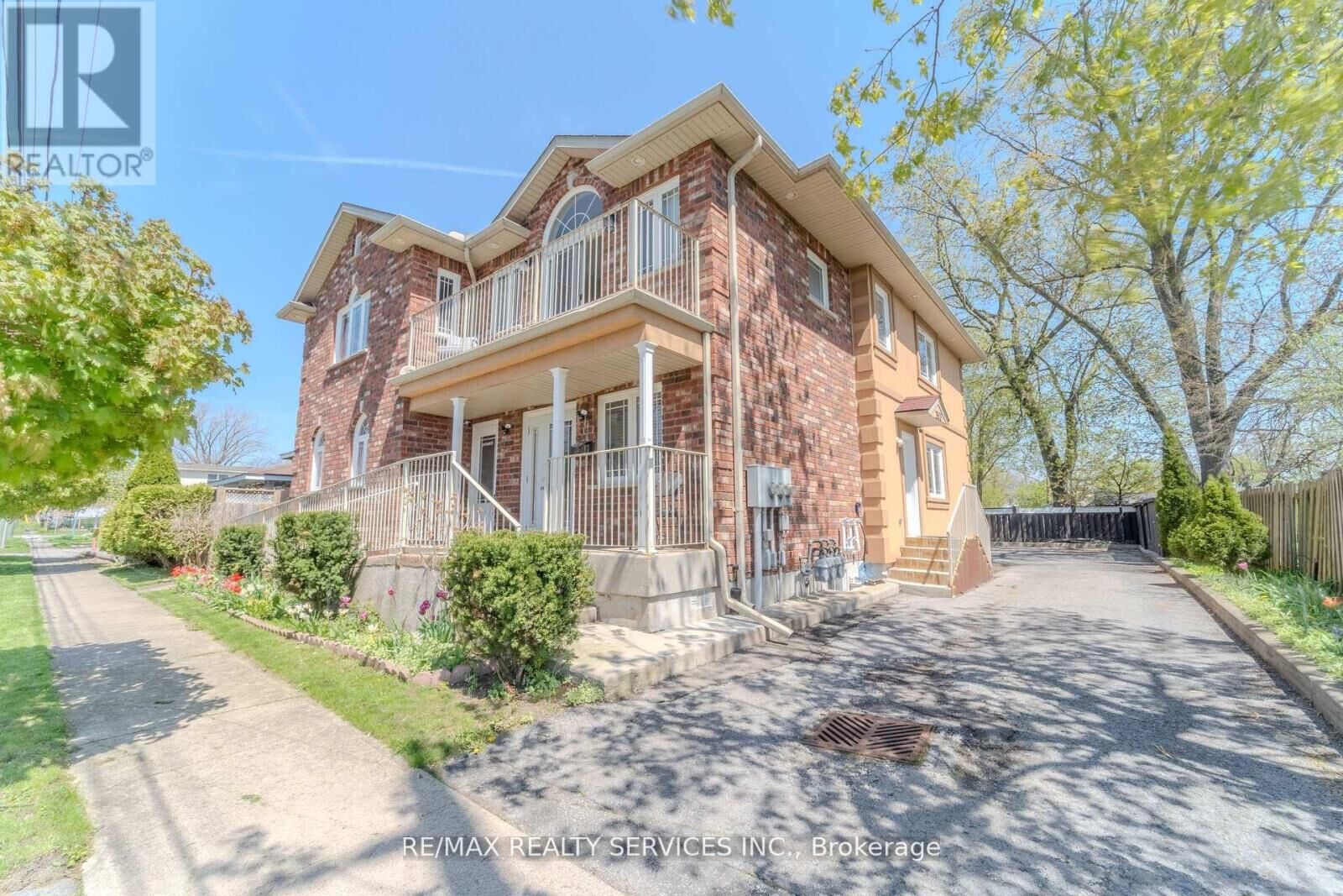 Property Photo:  8006 Norton Street South  ON L2G 6R9 