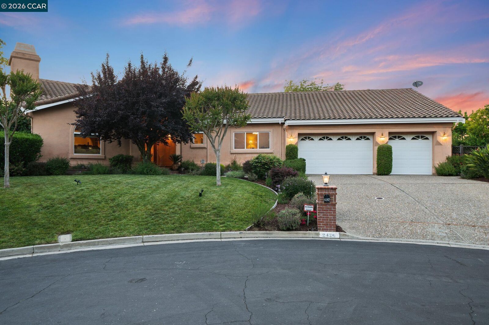 Property Photo:  2426 Heritage Oaks Dr  CA 94507 