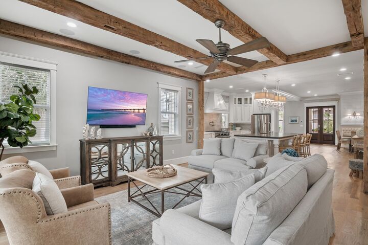 Property Photo:  3574 Waverly Circle  FL 32541 