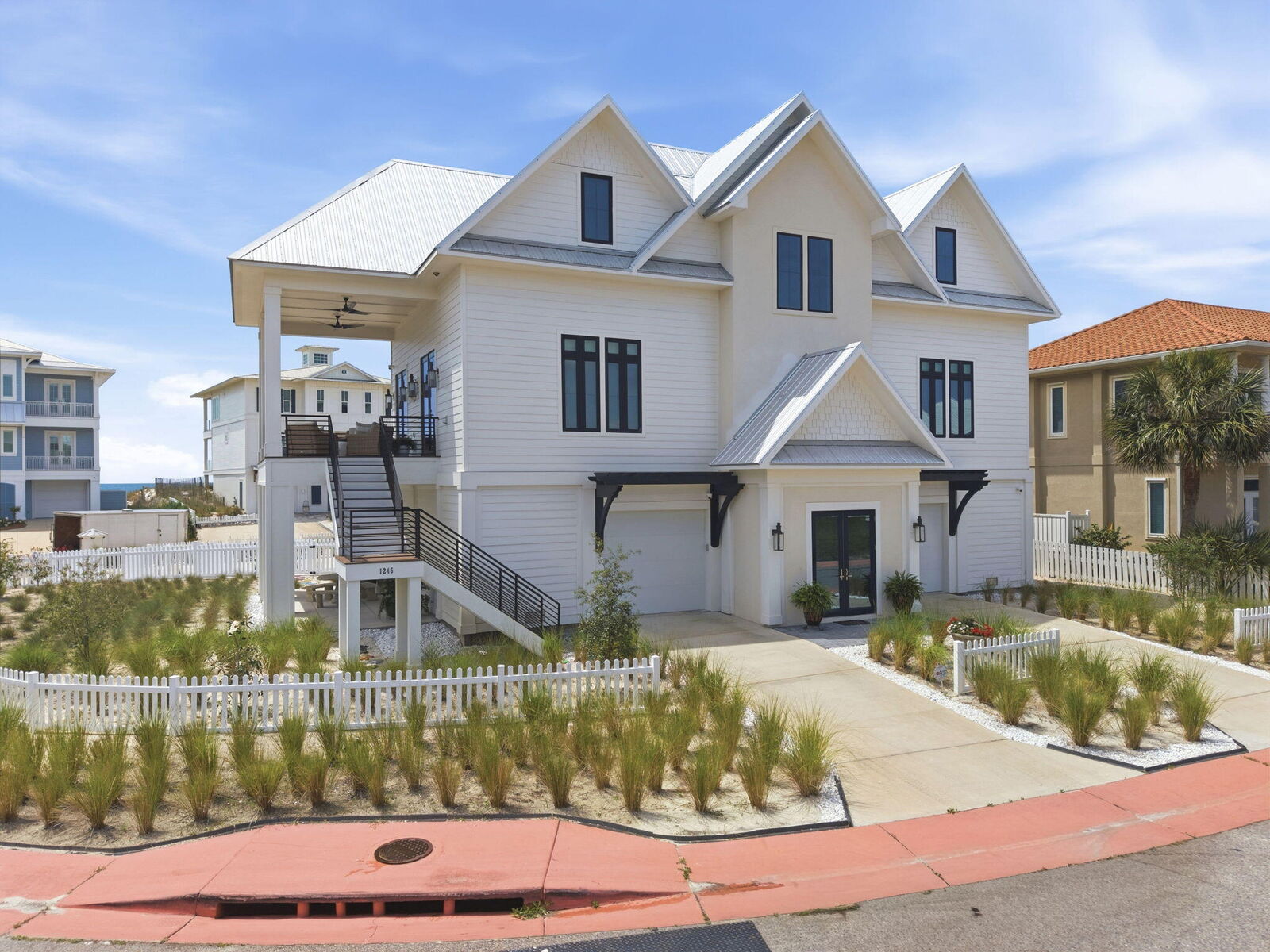 Property Photo:  1245 Parasol Place  FL 32507 