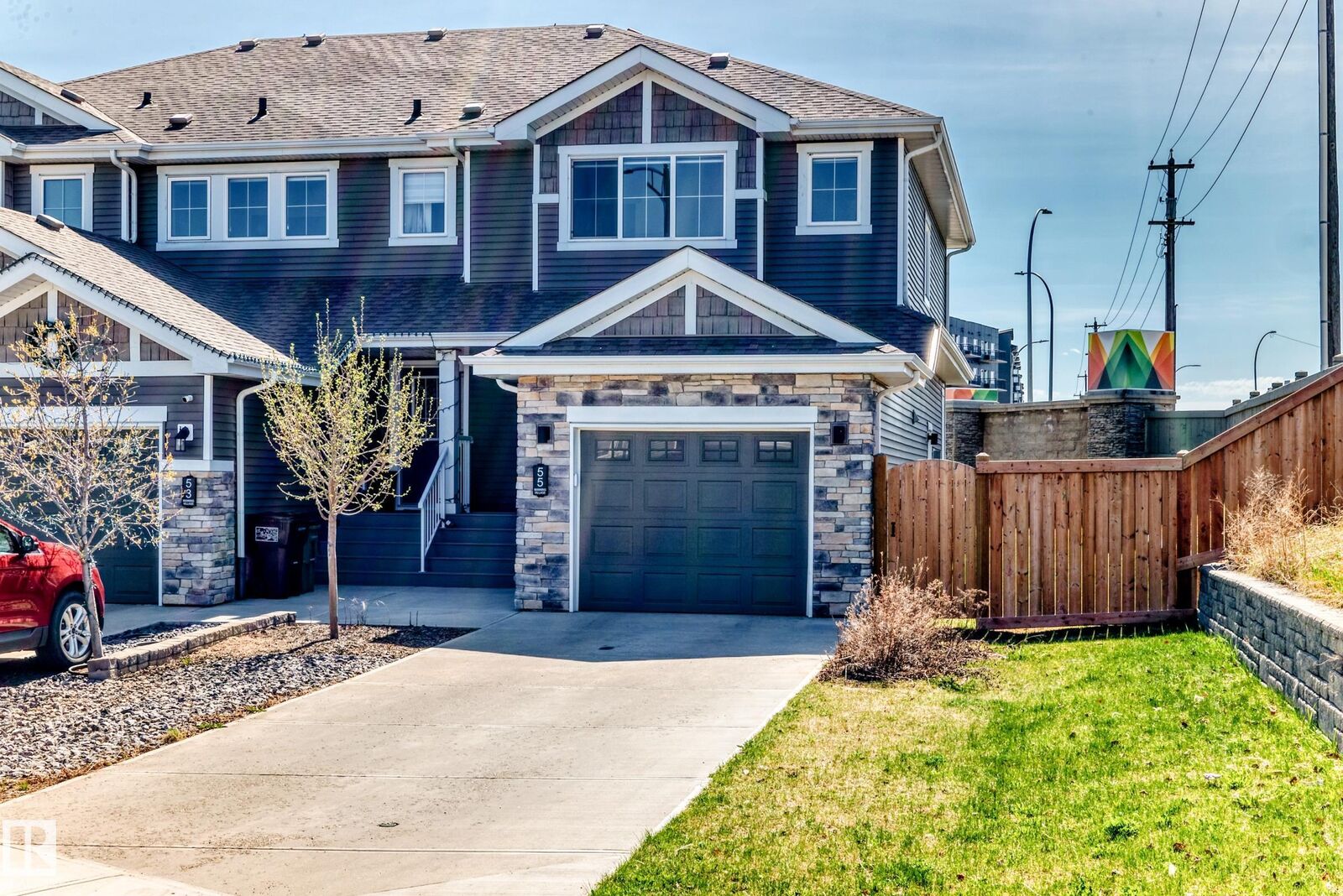Property Photo:  55 Ebbers Close NW  AB T5Y 3Y4 