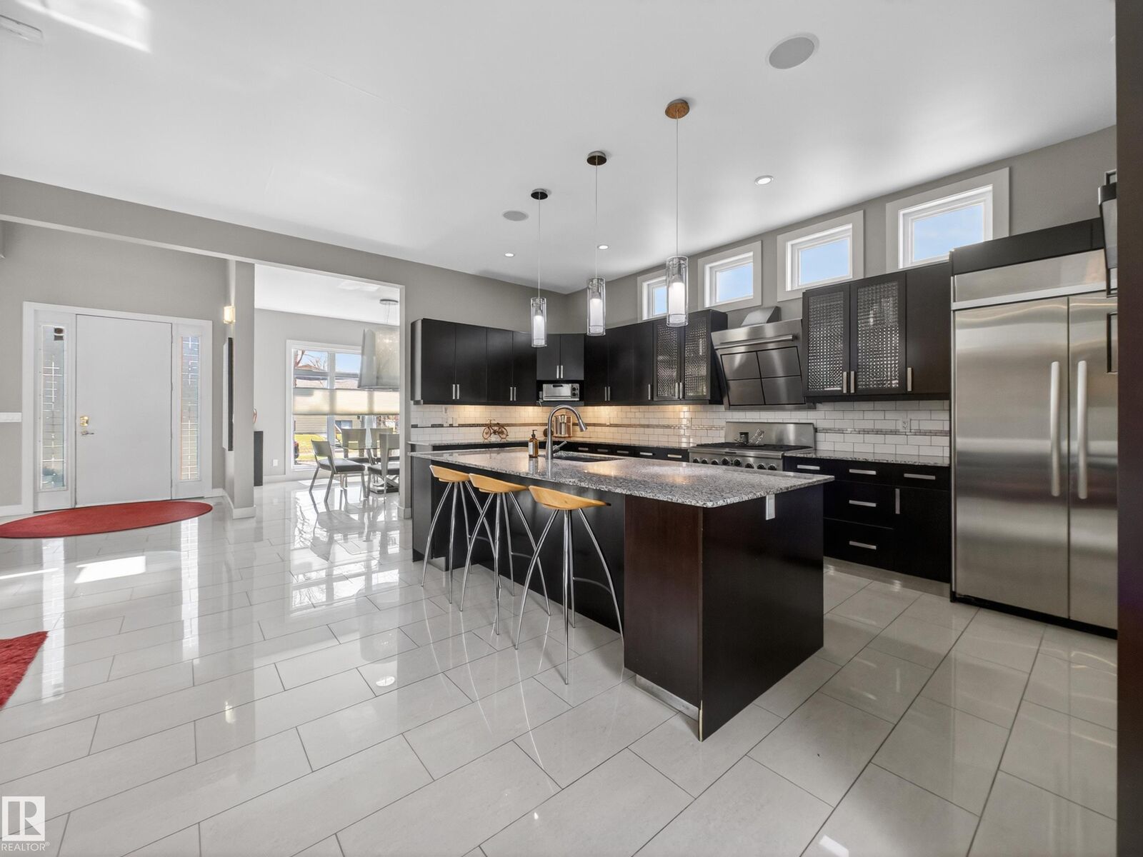 Property Photo:  10650 66 Avenue NW  AB T6H 1X6 