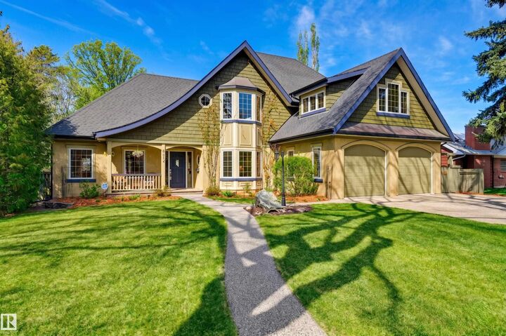 Property Photo:  9212 118 Street NW  AB T6G 1T9 