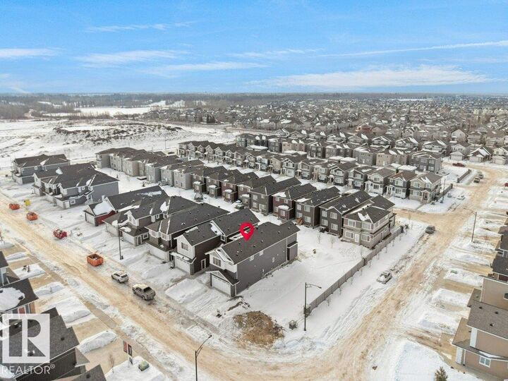 Property Photo:  3328 Chickadee Drive NW  AB T5S 0V6 