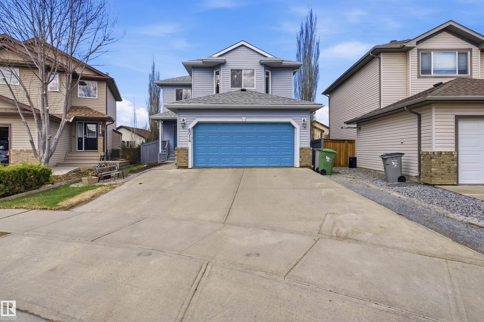 Property Photo:  6014 48 Avenue  AB T4X 0A3 