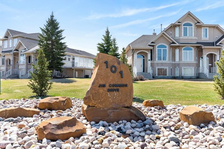 Property Photo:  101 Jim Common Drive 23  AB T8M 2M1 