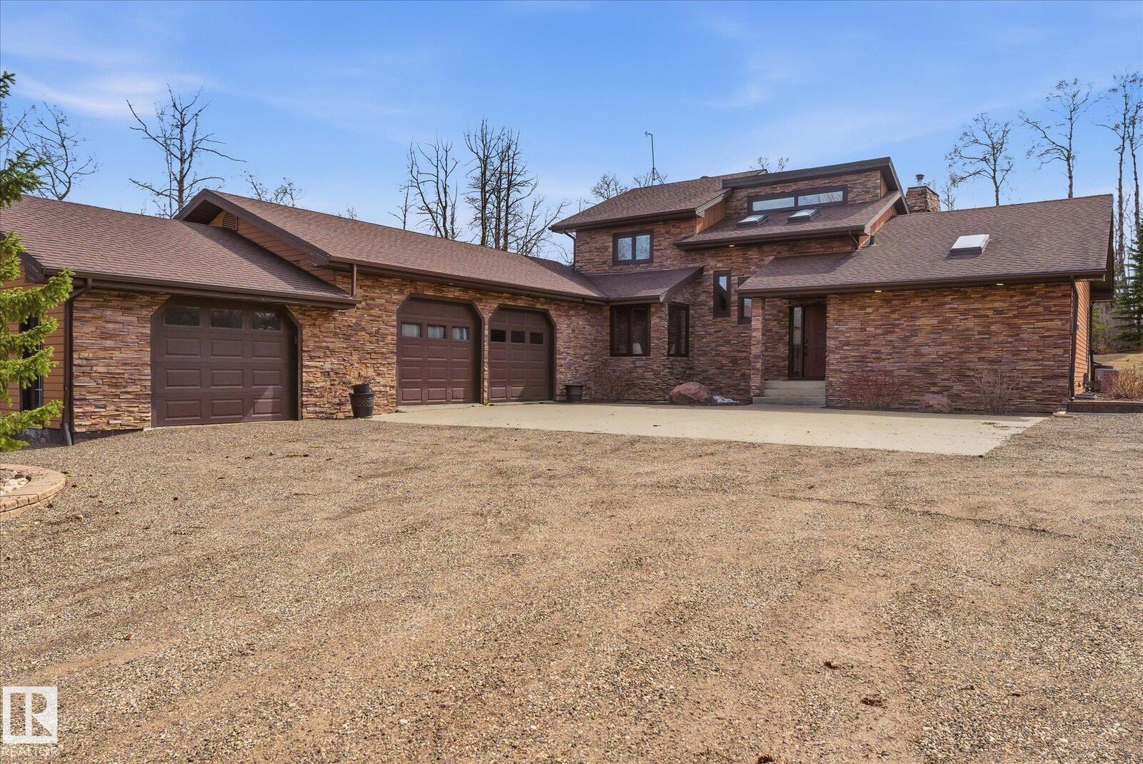 Property Photo:  51313 Rge Road 231 97  AB T6B 1K7 