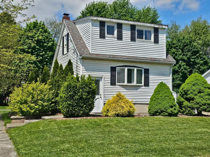 Property Photo:  201 Brinker Street  OH 44811 