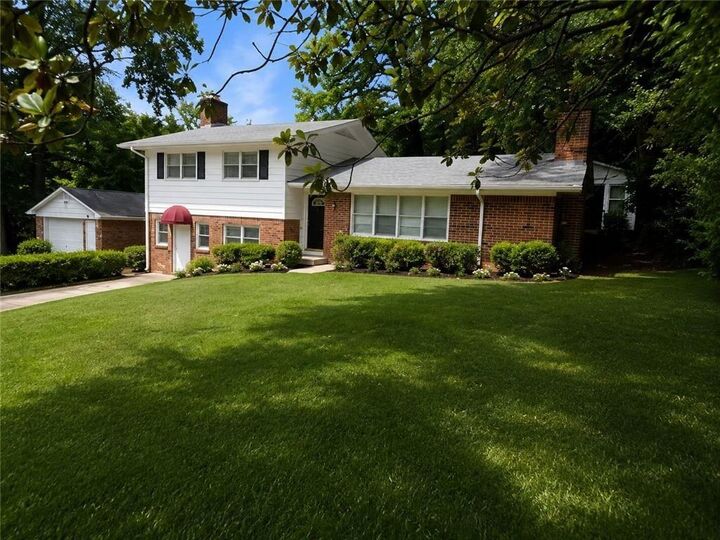 Property Photo:  1037 Mell Avenue  GA 30021 