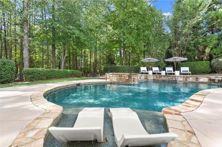 Property Photo:  1050 Chasewood Trail  GA 30005 