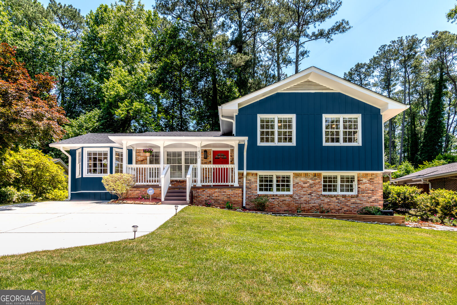 Property Photo:  1403 Willivee Drive  GA 30033 