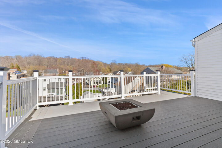 Property Photo:  23 Nicholas Avenue  CT 06831 