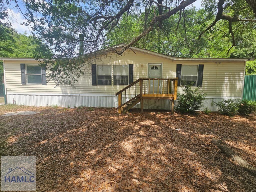 Property Photo:  33 Sherwood Forest Drive SE  GA 31301 