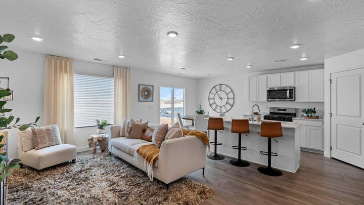 Property Photo:  3252 W Pointe West Way #1063  UT 84721 