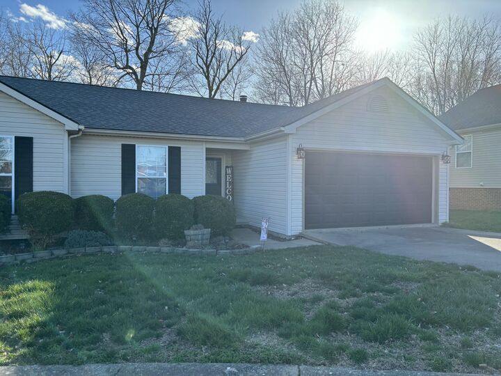 Property Photo:  132 Yorkshire Drive  KY 40342 