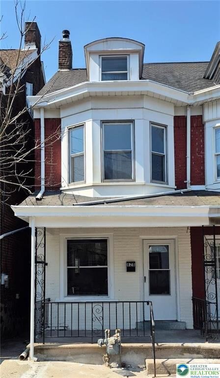 Property Photo:  628 Hayes Street  PA 18015 