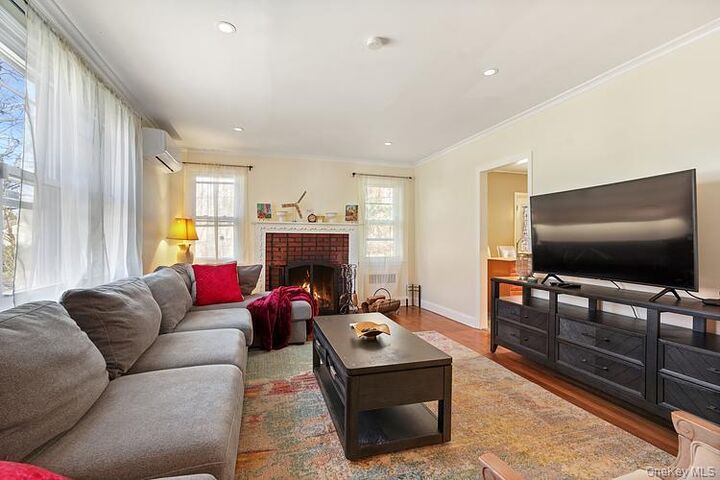 Property Photo:  199 South Road  NY 10603 