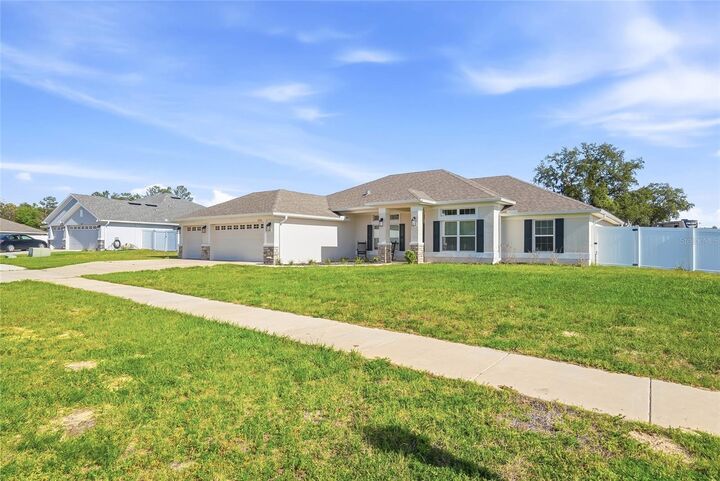 Property Photo: 12536 Sunset Woods Drive FL 34609