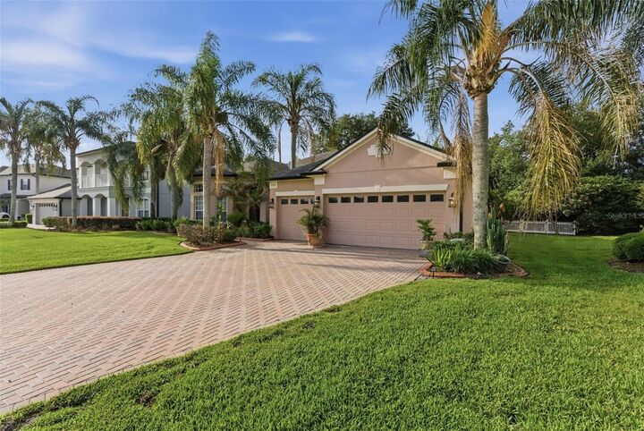 Property Photo:  9902 Nokay Drive  FL 32836 