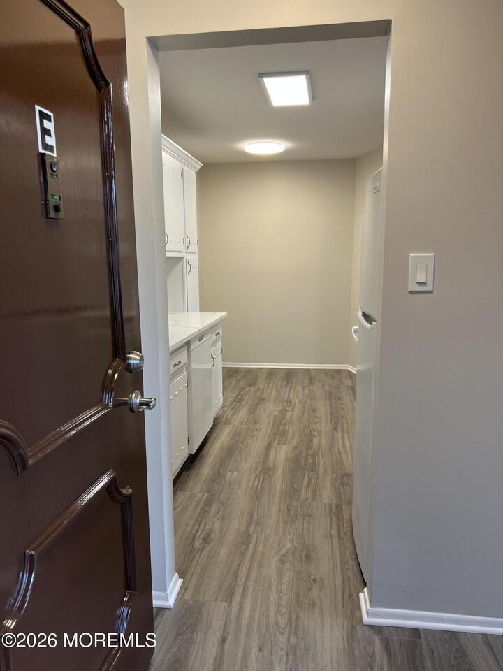 Property Photo:  142 Cross Slope Court  NJ 07726 