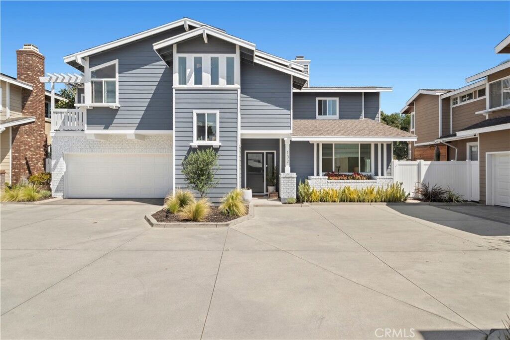 Property Photo:  132 E 23rd Street  CA 92627 