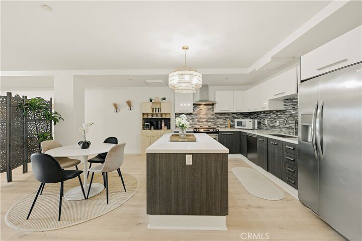 Property Photo:  433 Pine Avenue 201  CA 90802 