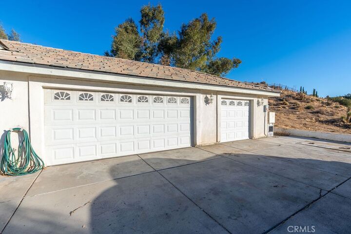 Property Photo:  17788 Buckthorn  CA 92345 