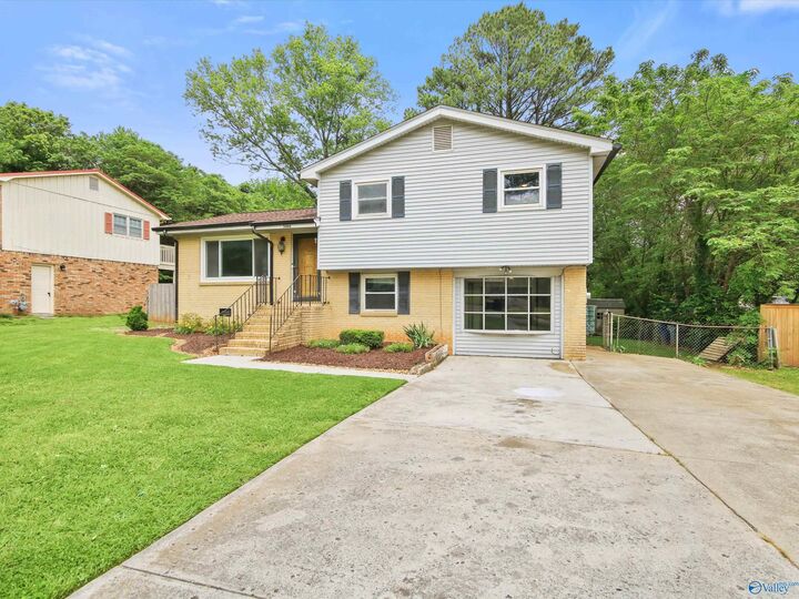 Property Photo:  5008 Nail Road NW  AL 35810 
