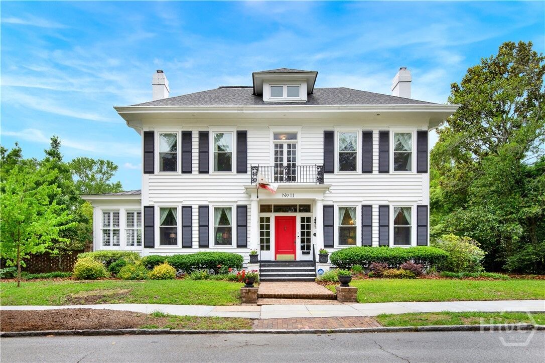 Property Photo:  11 E 50th Street  GA 31405 