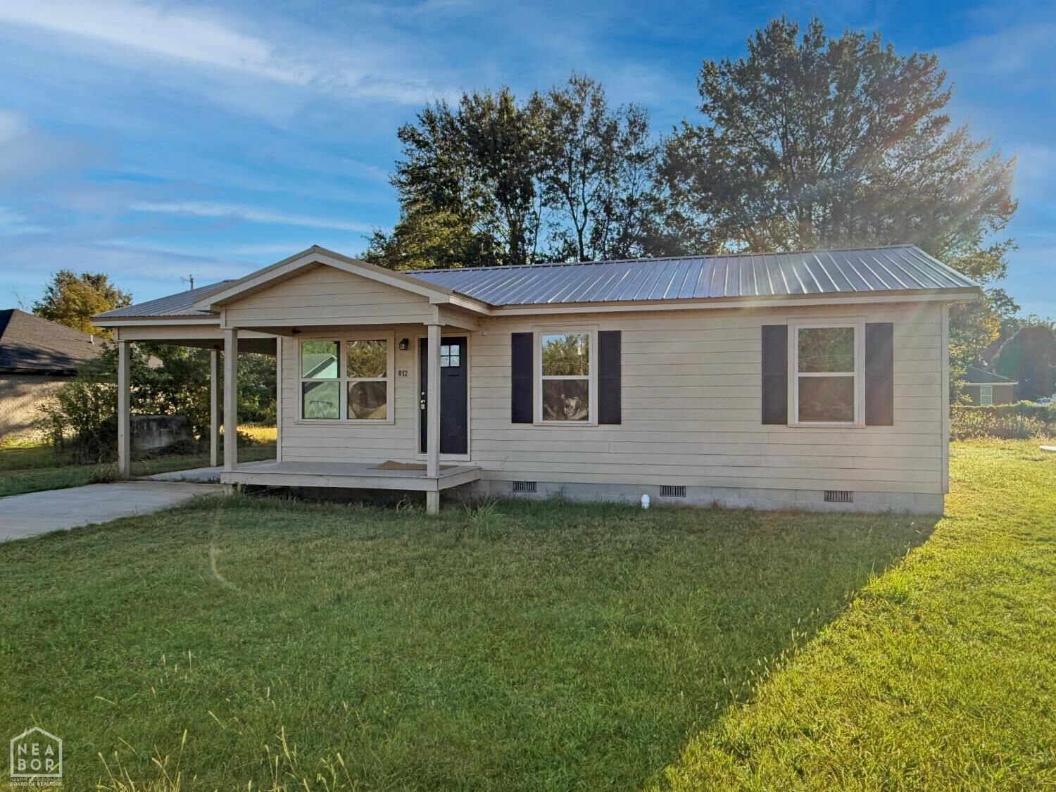 Property Photo:  812 Ellis Avenue  AR 72472 