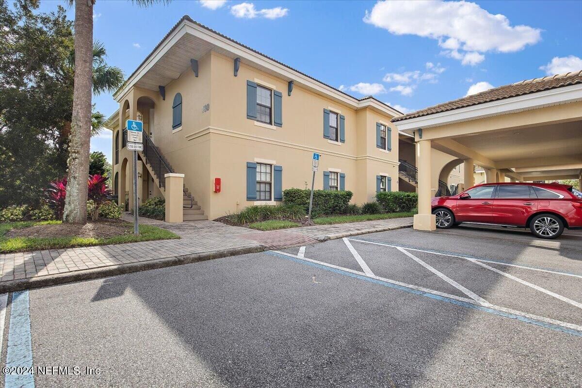 Property Photo:  180 Calle El Jardin 201  FL 32095 