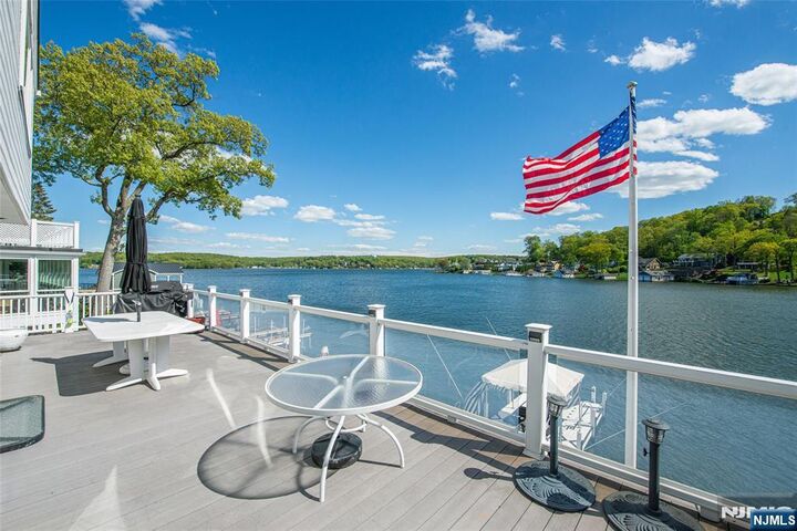 Property Photo:  62 Ithanell Road  NJ 07843 