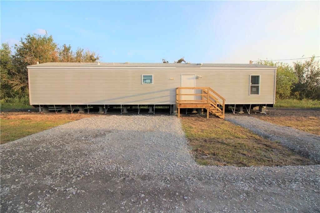 Property Photo:  32782 Highway 11 Highway  LA 70041 