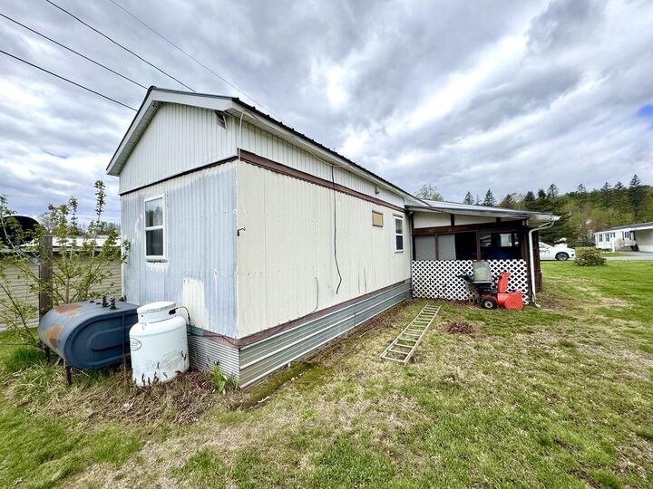 Property Photo:  15 Spruce Park Drive  NH 03781 