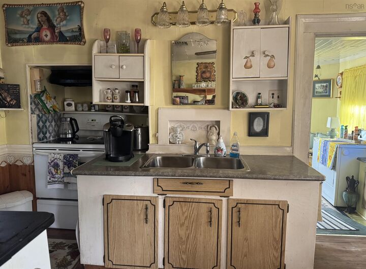 Property Photo: 1139 Old Westfield Road NS B0T 1B0