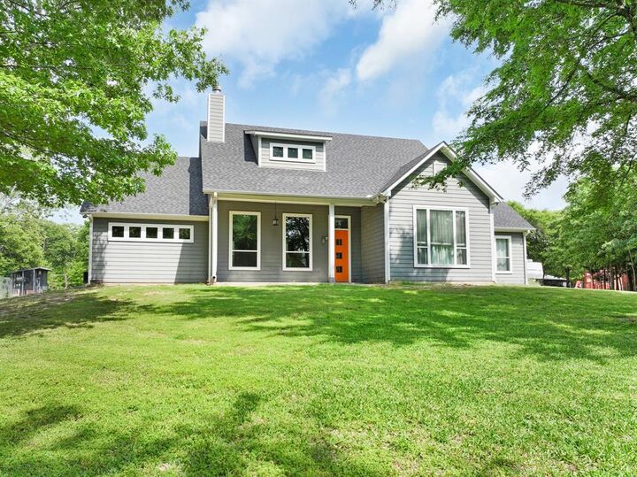 Property Photo:  2640 County Road 1030 NW  TX 75457 