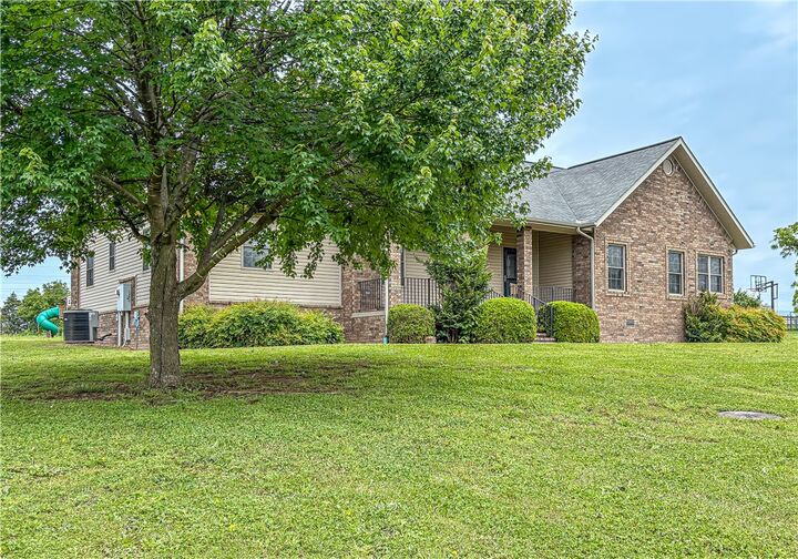 Property Photo:  1090 Cr 401  AR 72616 