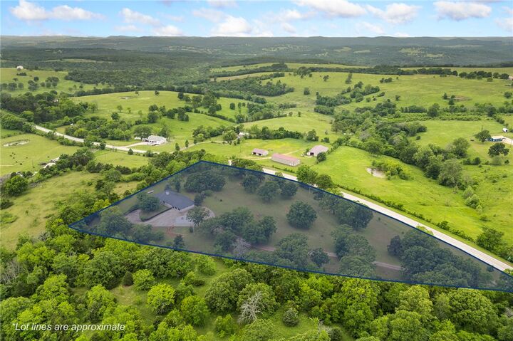 Property Photo:  978 E Hwy 14  AR 72644 