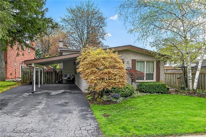 Property Photo:  582 Woodview Road  ON L7N 3A1 