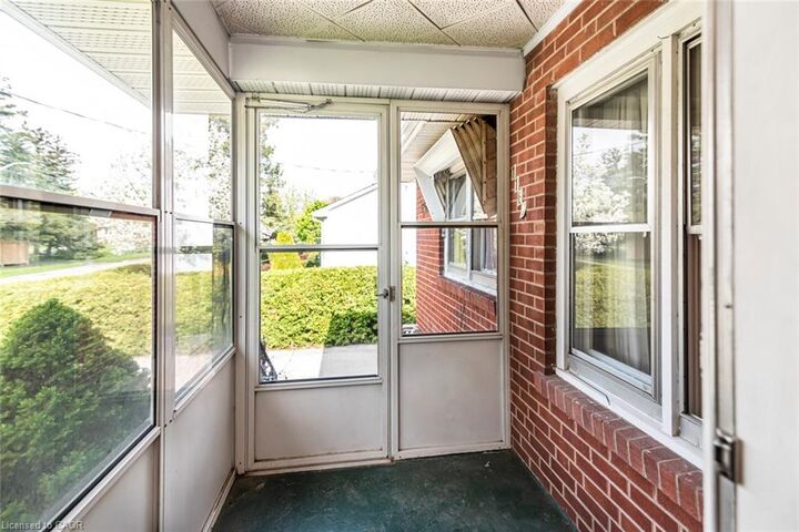 Property Photo:  1167 Fisher Avenue  ON L7P 2L2 