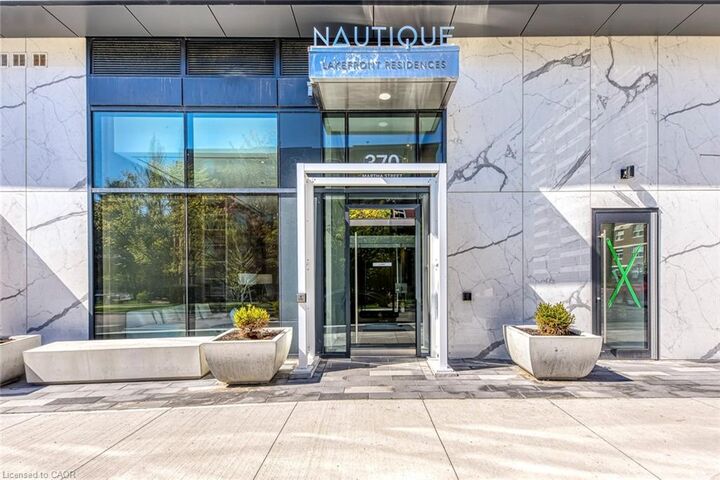 Property Photo:  370 Martha Street 809  ON L7R 0G9 