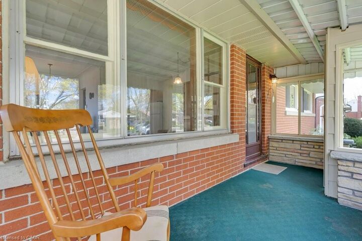 Property Photo:  171 Clark Avenue  ON N2C 1Y1 