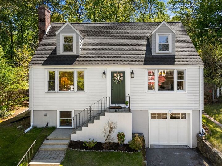 Property Photo:  96 Paul Revere Rd  MA 02476 