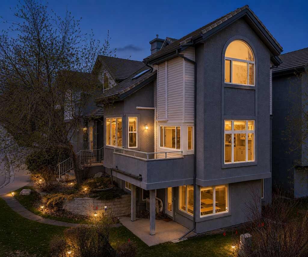 Property Photo:  5616 14 Avenue SW 1  AB T3H 3P9 