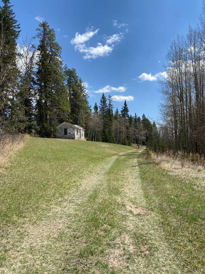 Property Photo:  36057 Range Road 43  AB T4G 0L5 
