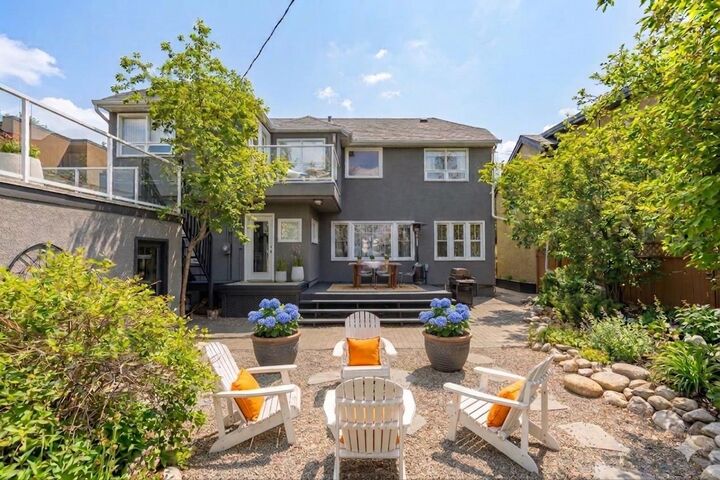 Property Photo:  450 Scarboro Avenue SW  AB T3C 2H6 
